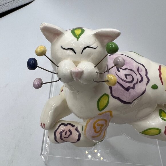 Vintage Annaco Creations Amy Lacombe Lying Cat With Summer Flowers 2001 Figurine - Picture 1 of 9